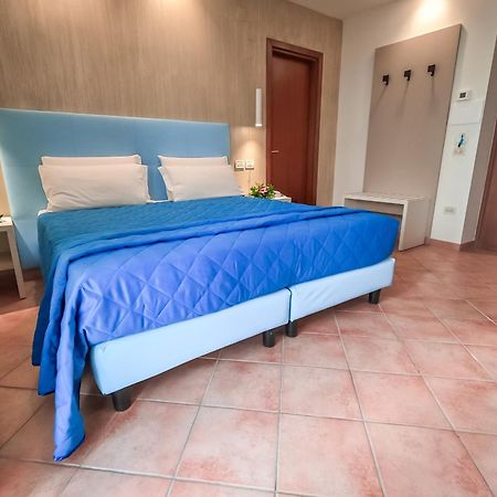 Hotel Martino マラテーア エクステリア 写真