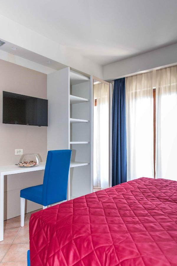 Hotel Martino マラテーア エクステリア 写真