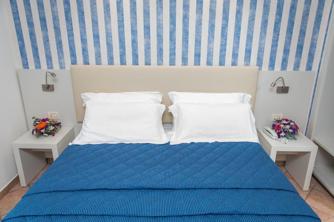 Hotel Martino マラテーア エクステリア 写真