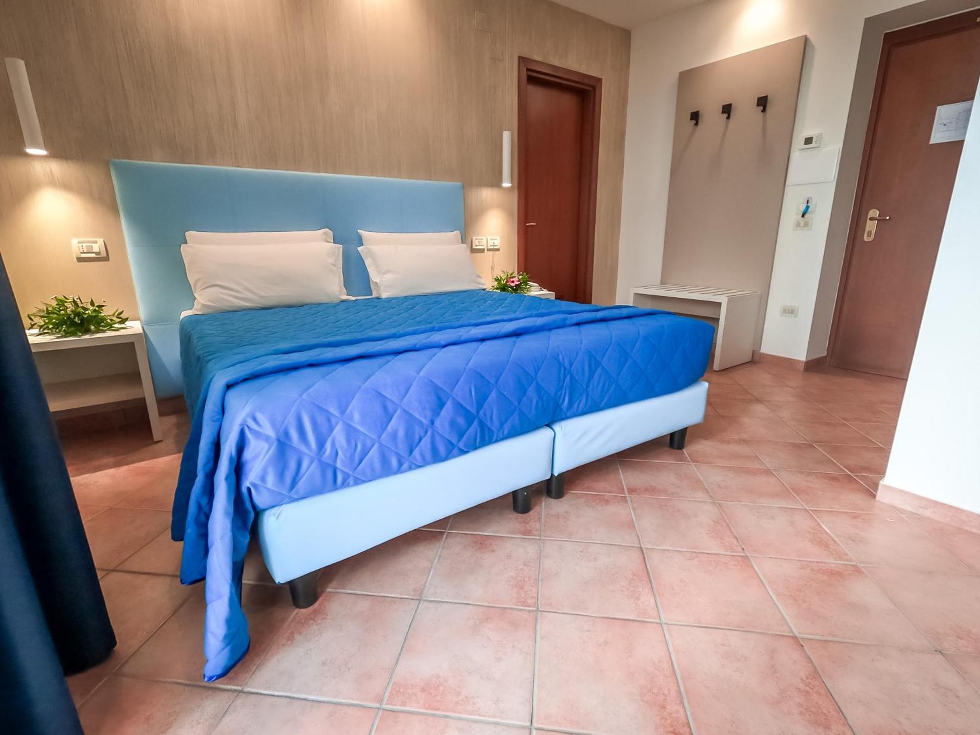 Hotel Martino マラテーア エクステリア 写真